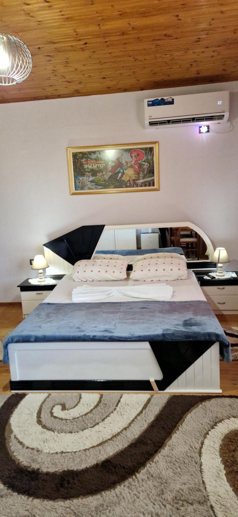 Shena Guest House Gjirokastër Extérieur photo