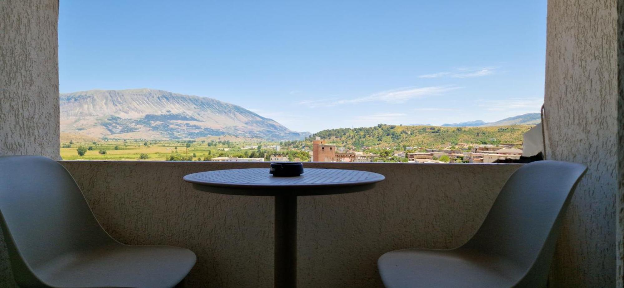 Shena Guest House Gjirokastër Extérieur photo