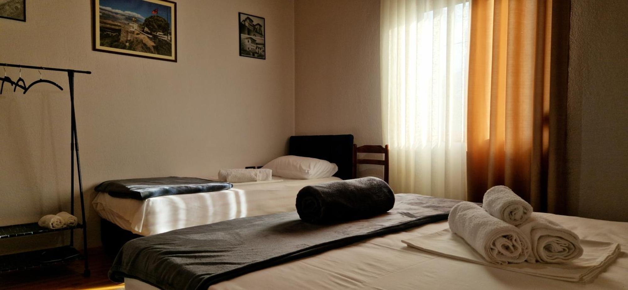 Shena Guest House Gjirokastër Extérieur photo